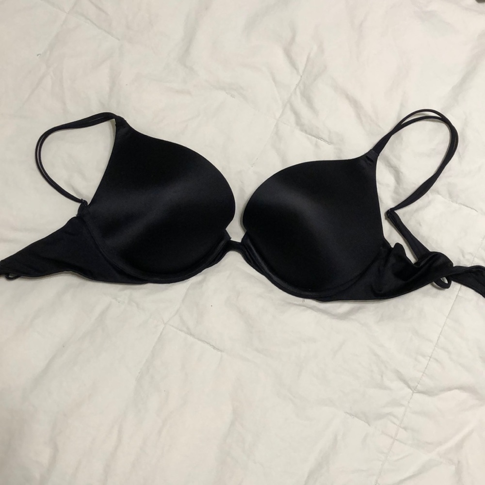 EUC Victoria's Secret Push up bra